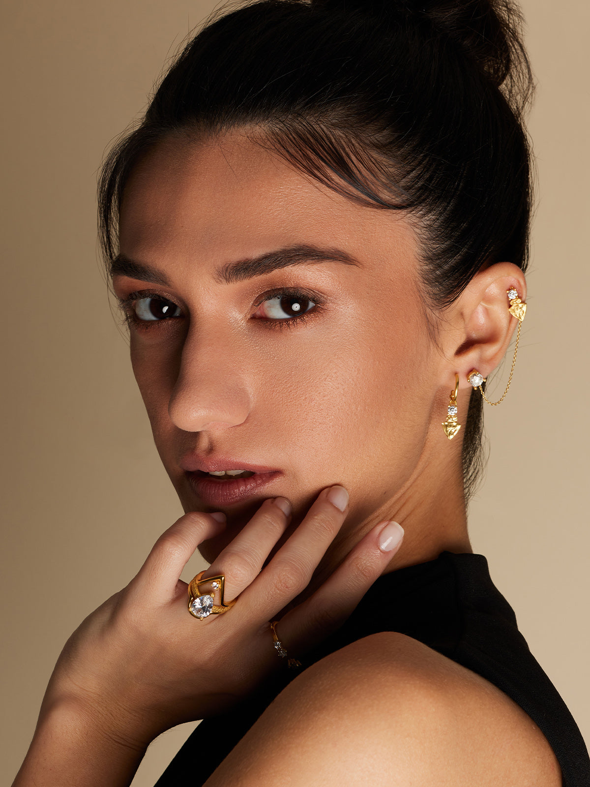 NADIA WHITE YÜZÜK