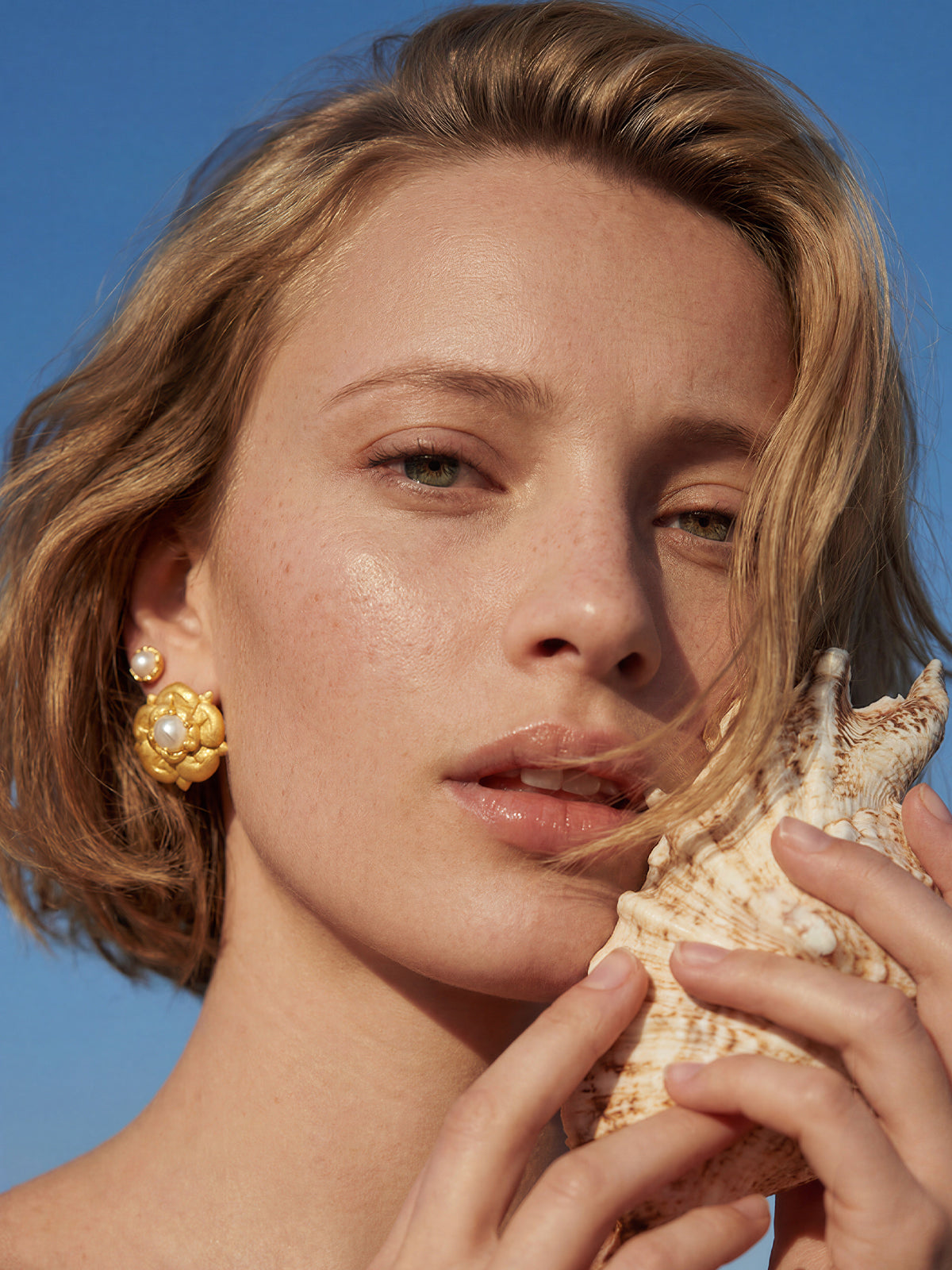 Magdalene's Heart White Earrings