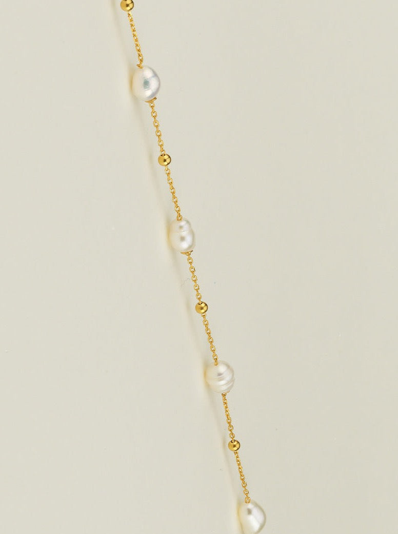 Bodhita - PEARL BALL NECKLACE