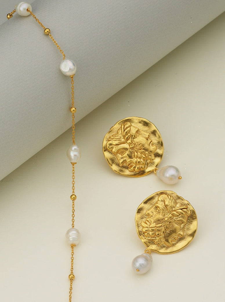Bodhita - PEARL BALL NECKLACE