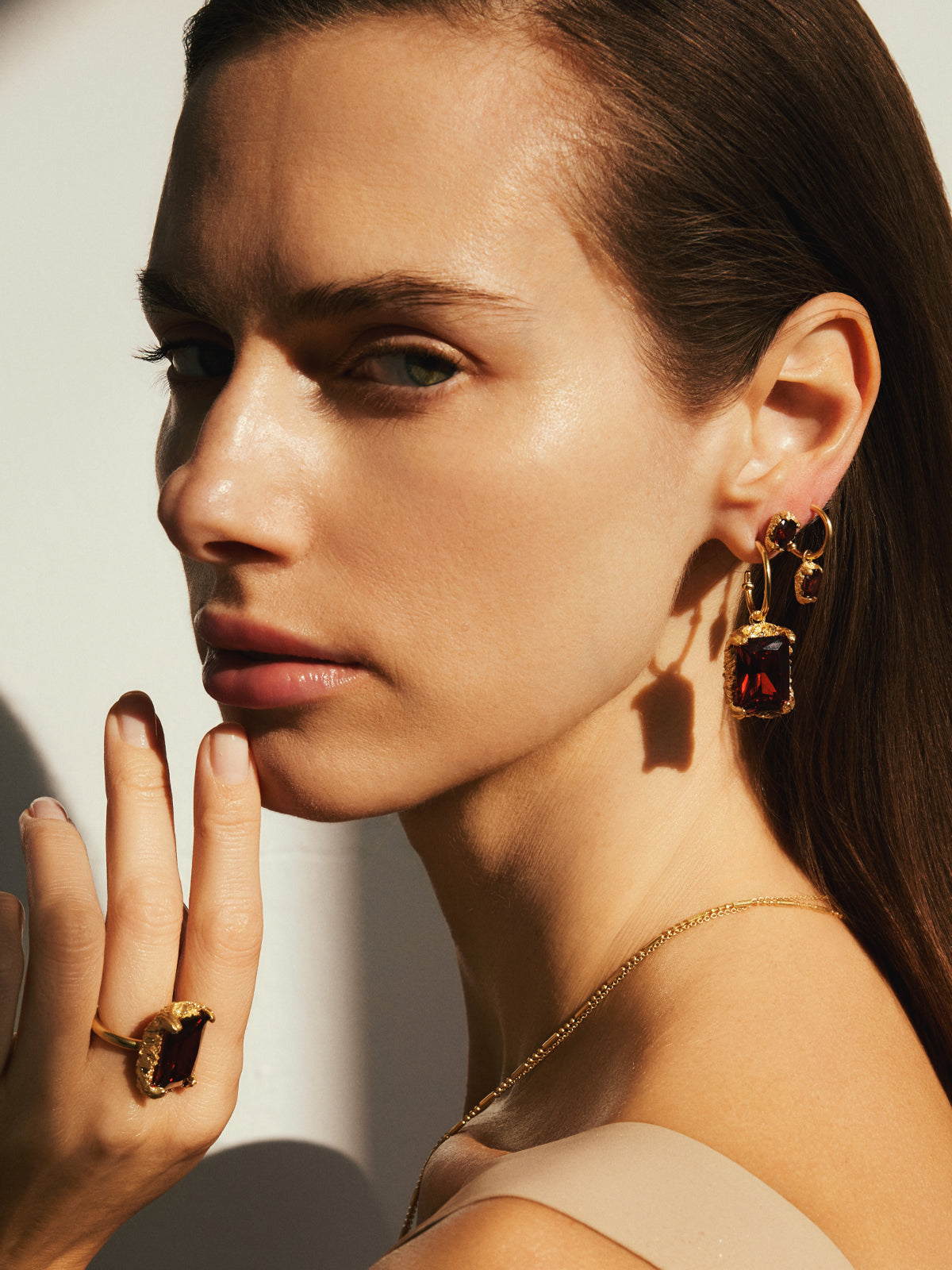 Bodhita - GRANDE GARNET HOOP