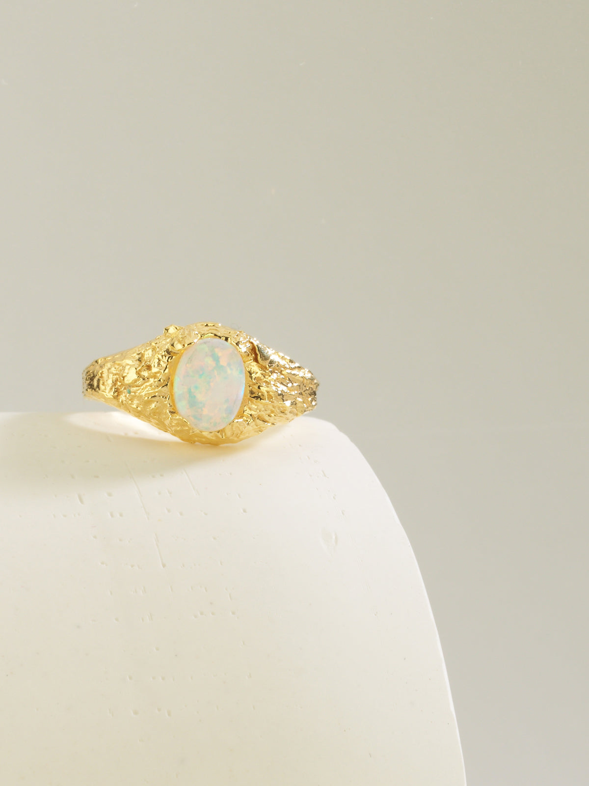 Bodhita - OPAL RING