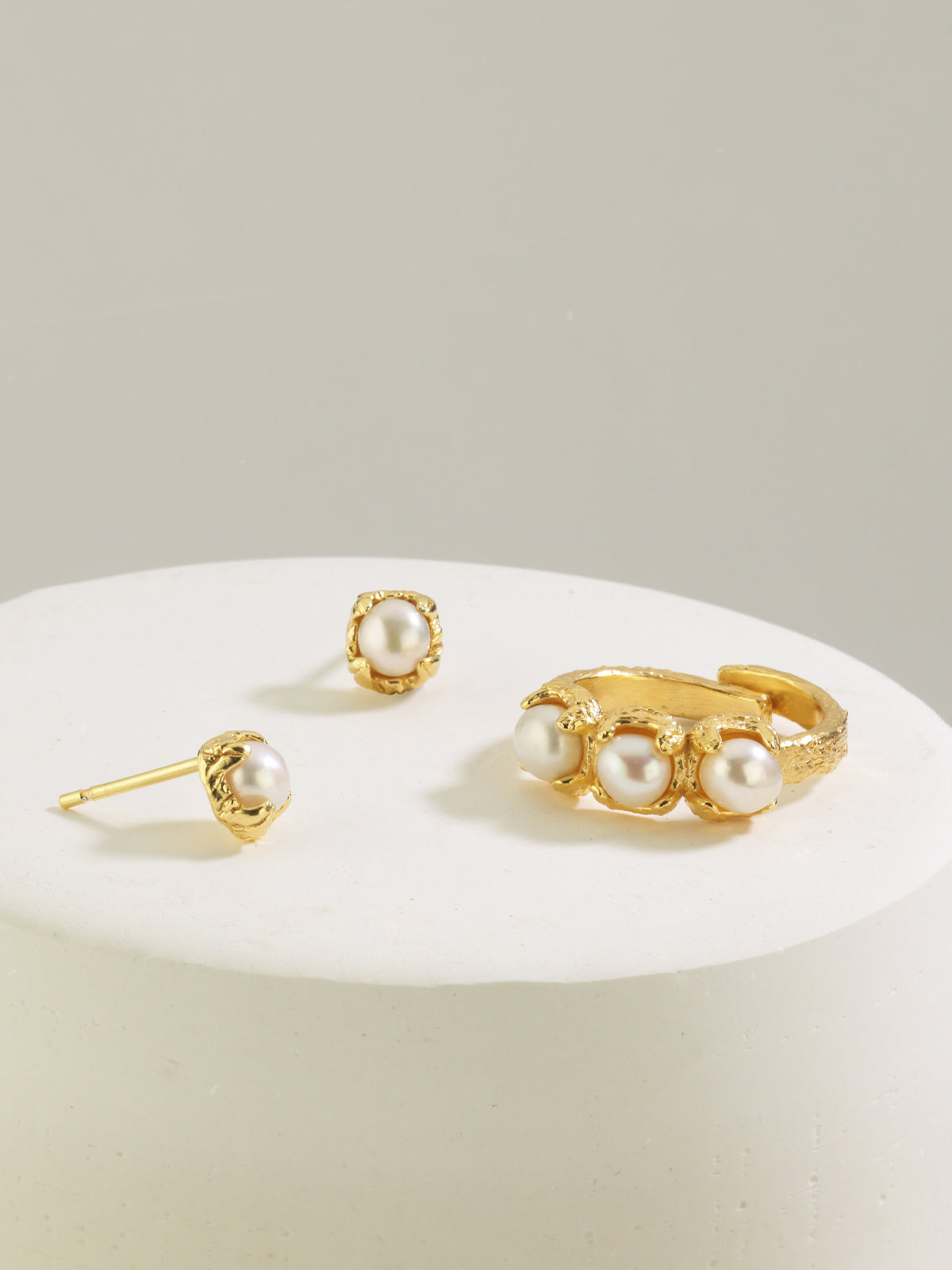 Bodhita - PEARL RING