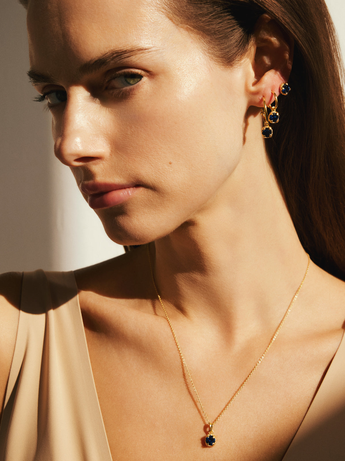 Bodhita - SAPPHIRE HOOP EARRINGS