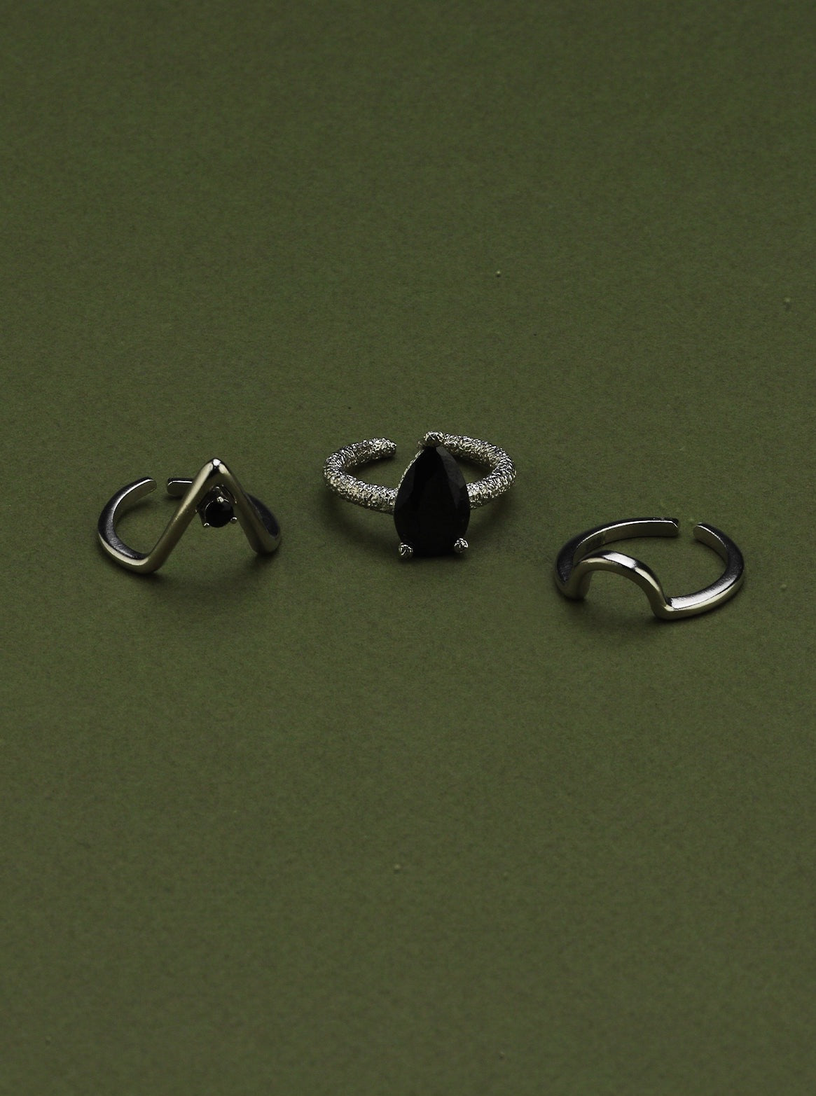 Bodhita - DARIA SILVER RING