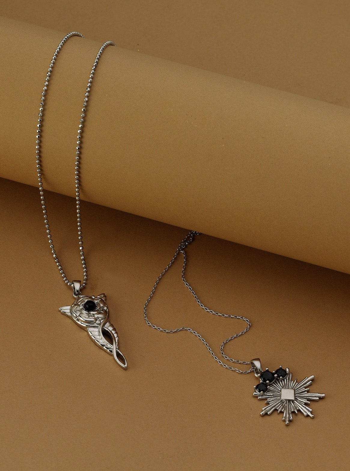 Bodhita - COSMIC ROSE SILVER NECKLACE