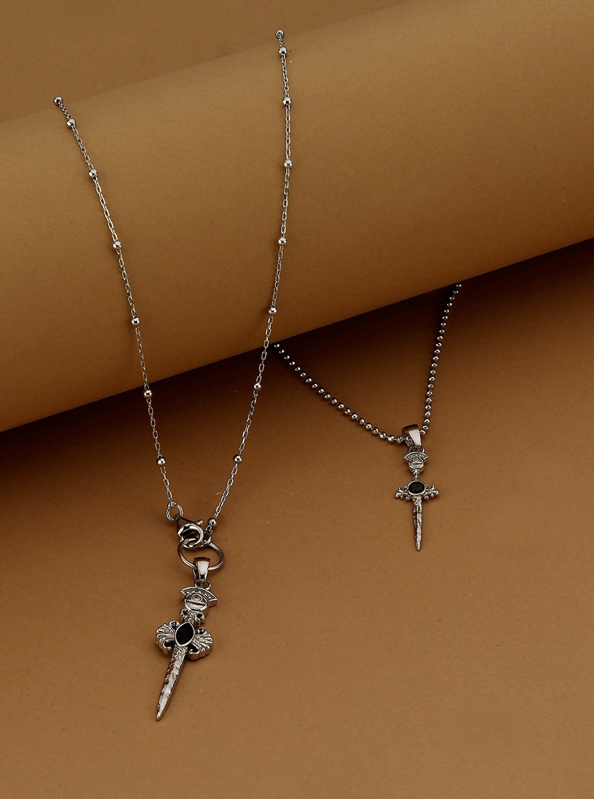 Bodhita - LITTLE ESPADA SILVER NECKLACE