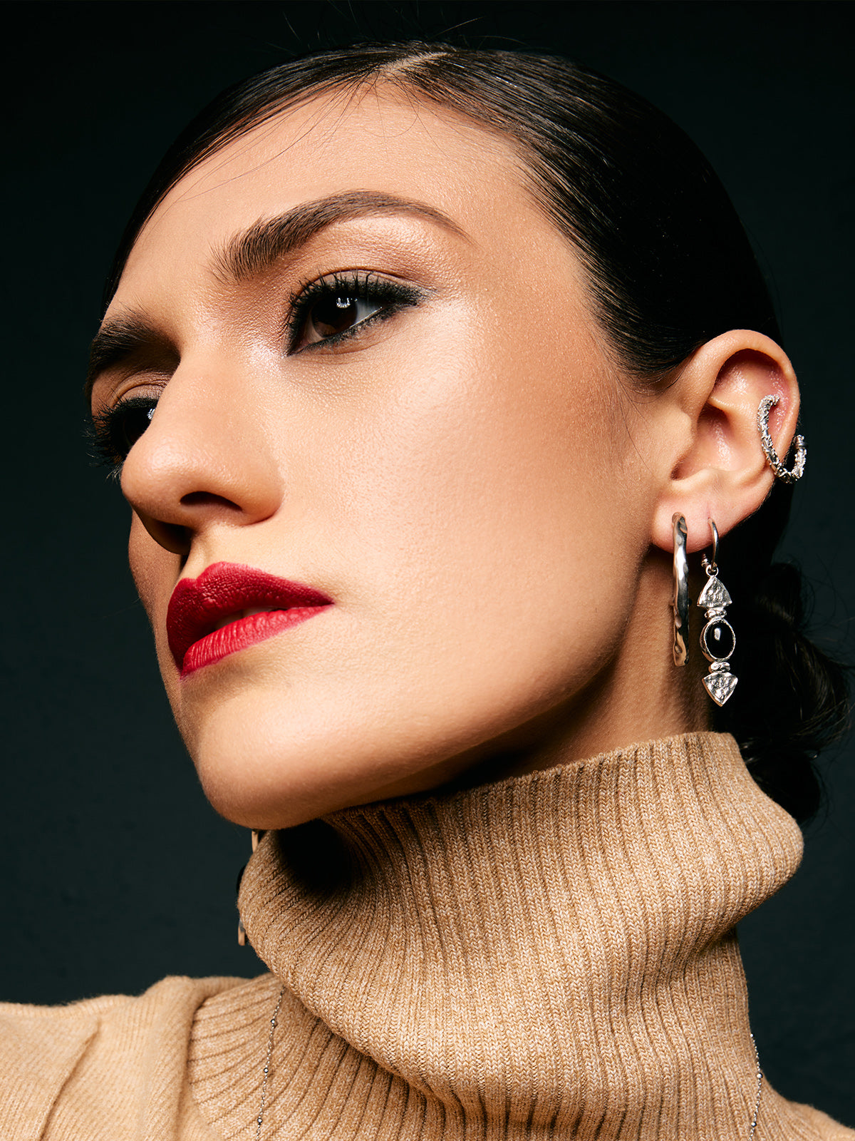 Bodhita - LITTLE CARYA HOOP SILVER EARRINGS