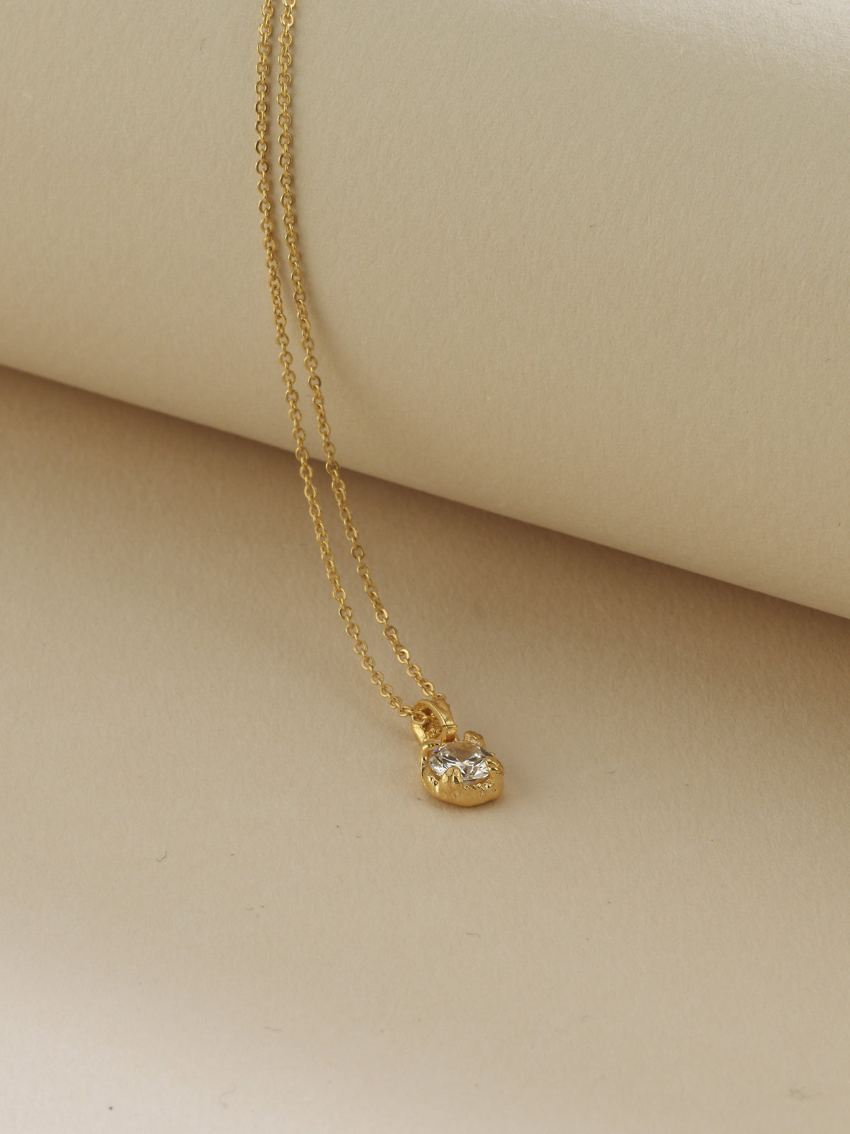 Bodhita - DIAMOND NECKLACE