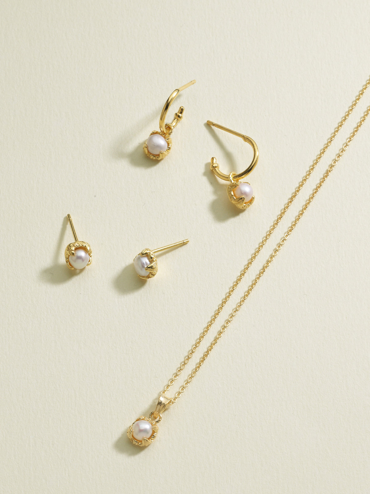 Bodhita - OPAL HOOP EARRINGS