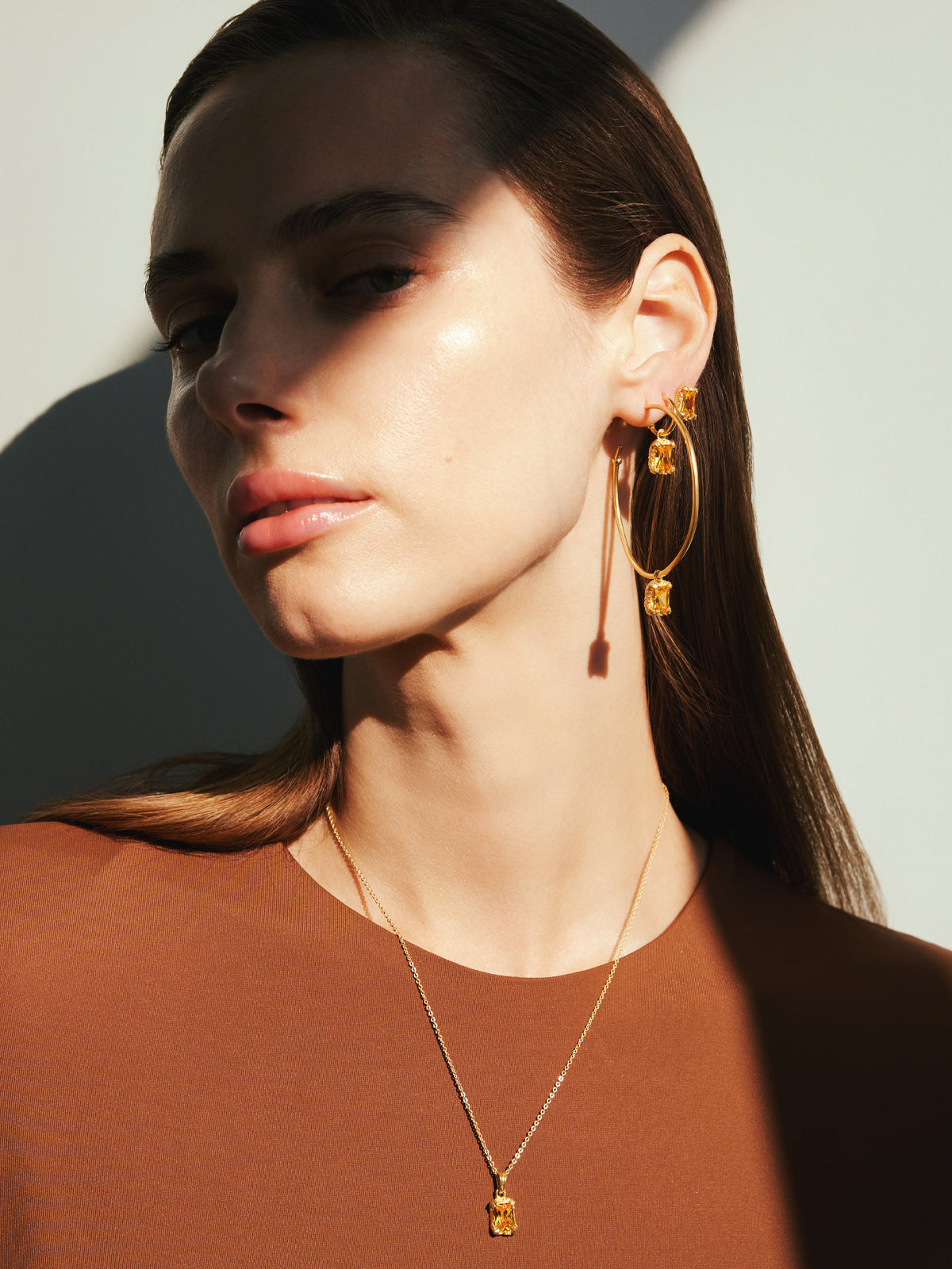 Bodhita - TOPAZ NECKLACE