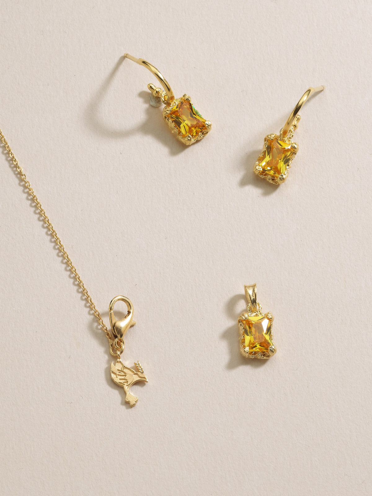 Bodhita - TOPAZ EARRINGS PENDANT