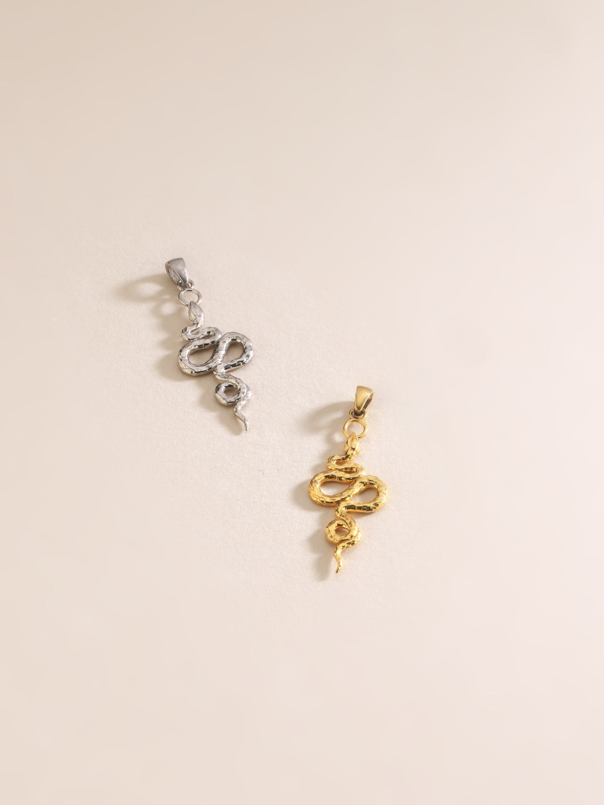 Bodhita - LITTLE NAGA SILVER PENDANT